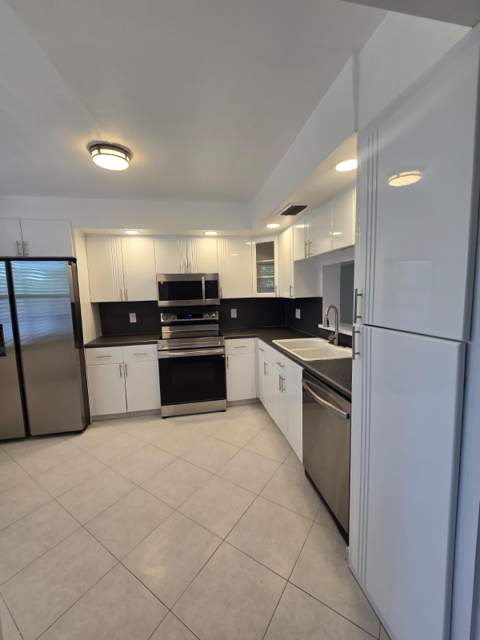 3301 Aruba Way #K2, Coconut Creek FL - photo 8 of 36