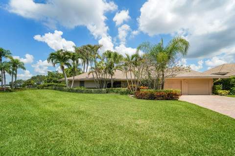 6499 Brandon Street, Palm Beach Gardens FL - photo 6 of 46