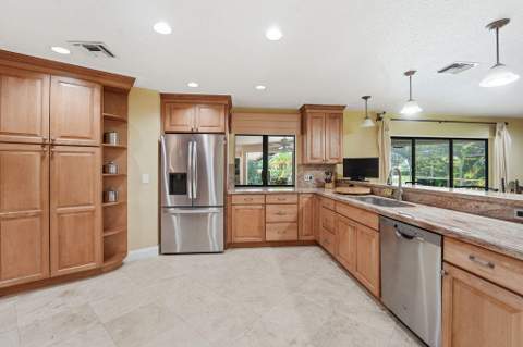 6499 Brandon Street, Palm Beach Gardens FL - photo 20 of 46