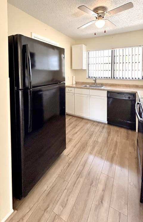 2241 SE Barrington Street, Port St. Lucie FL - photo 17 of 32