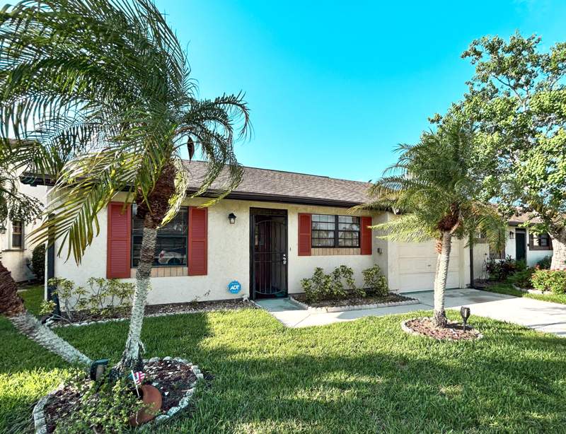 2 bedroom Single Family Residence at 2241 SE Barrington Street, PORT ST LUCIE SECTION 53 1ST REPLAT, Port St. Lucie — photo 3