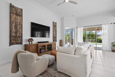 8186 Laborie Lane, Wellington FL - photo 11 of 51