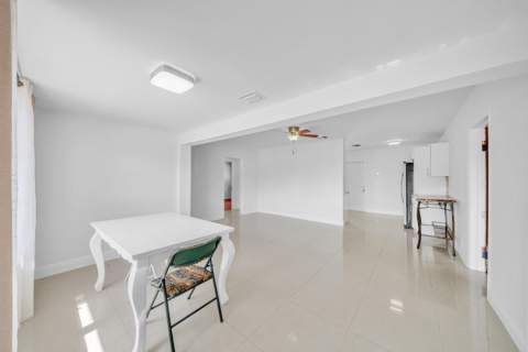 5409 Western Avenue, West Palm Beach FL - photo 10 of 55