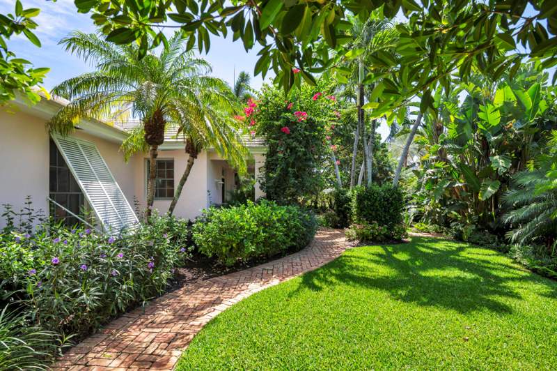 4 bedroom Single Family Residence at 243 Garden Road, Eden Properties, Palm Beach — photo 4