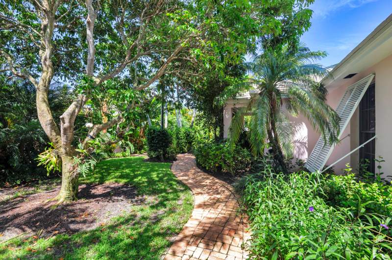 4 bedroom Single Family Residence at 243 Garden Road, Eden Properties, Palm Beach — photo 3