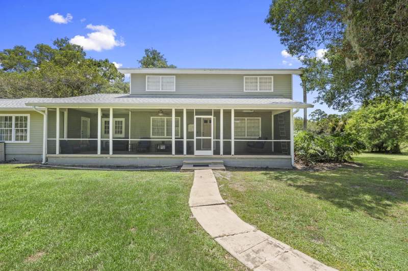 4 bedroom Single Family Residence at 3550 Eleven Mile Road, Hattie Chamberlain Subdivision, Fort Pierce — photo 5
