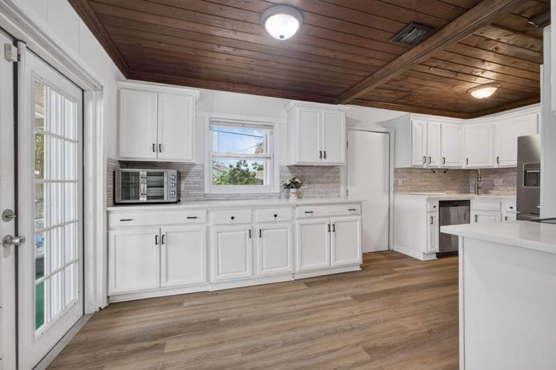 3 bedroom Single Family Residence at 1314 N J Street, North Lake Worth, Lake Worth Beach — photo 3