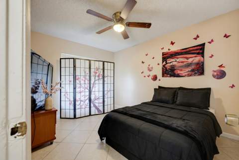 1525 W 17th Street, Riviera Beach FL - photo 11 of 21
