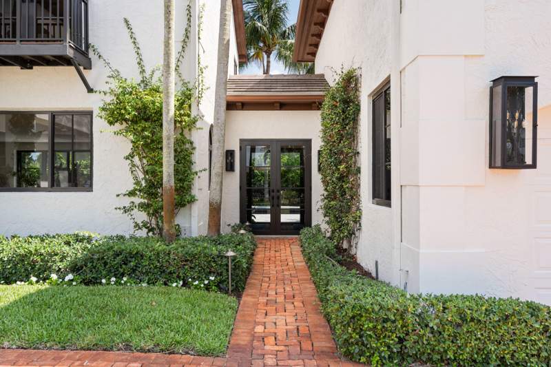 4 bedroom Single Family Residence at 257 E Lakewood Road, Lakewood West Palm Beach, West Palm Beach — photo 4