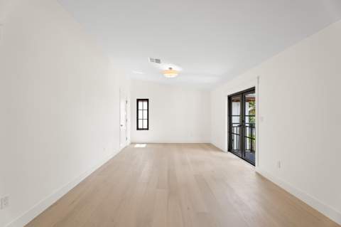 257 E Lakewood Road, West Palm Beach FL - photo 21 of 59