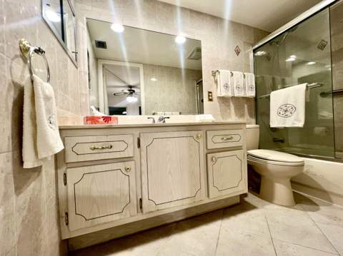 2026 Oakridge D, Deerfield Beach FL - photo 23 of 46