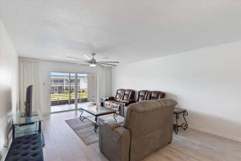 117 Lehane Terrace #210, North Palm Beach FL - photo 8 of 30