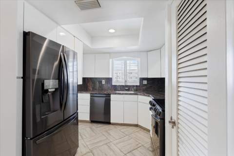 117 Lehane Terrace #210, North Palm Beach FL - photo 9 of 30