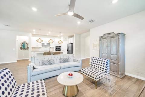8028 NW 78th Street, Tamarac FL - photo 24 of 39