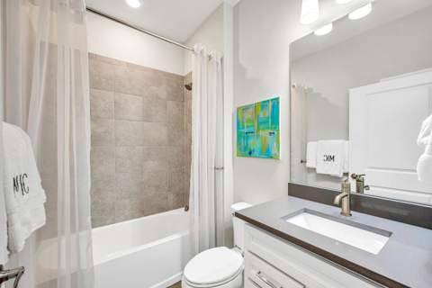 8028 NW 78th Street, Tamarac FL - photo 18 of 39
