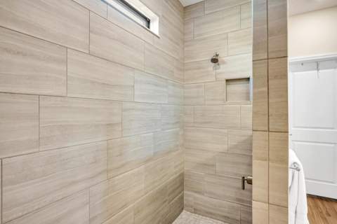 8028 NW 78th Street, Tamarac FL - photo 14 of 39