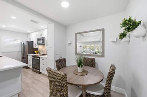 957 Circle Drive #D, Delray Beach FL - photo 13 of 36