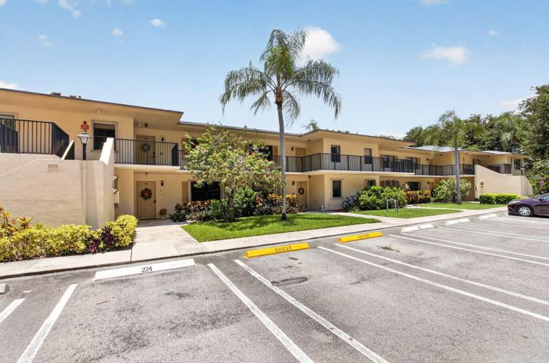 2 bedroom Condominium at 2898 SW 22nd Circle #231b, Delray Oaks West Condo, Delray Beach — photo 3