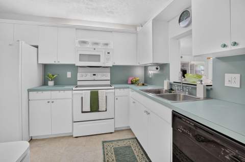 2898 SW 22nd Circle #231b, Delray Beach FL - photo 8 of 62