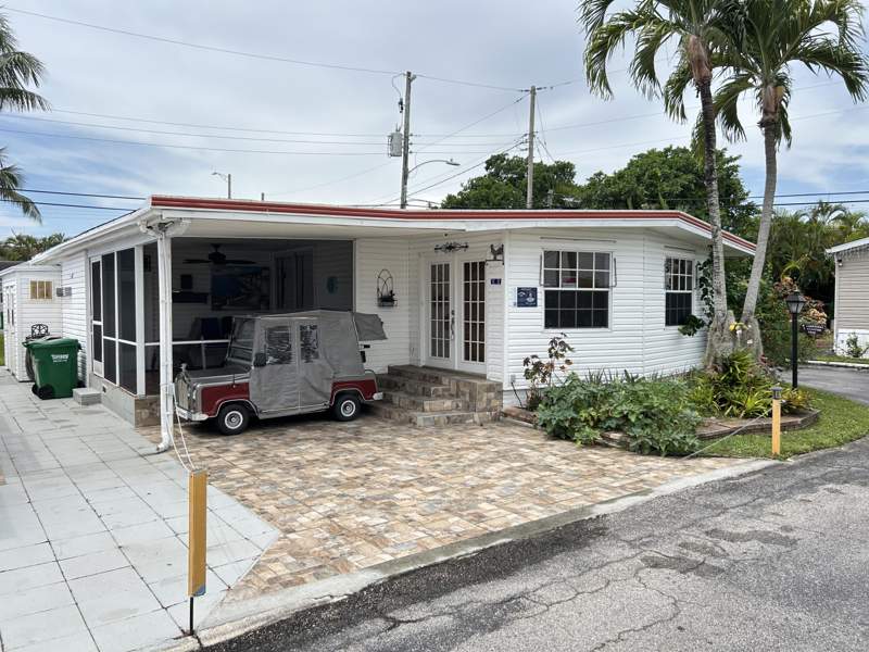 2 bedroom Mobile Home at 3348 Florida Street, Orangebrook Harbor, Hollywood — photo 2