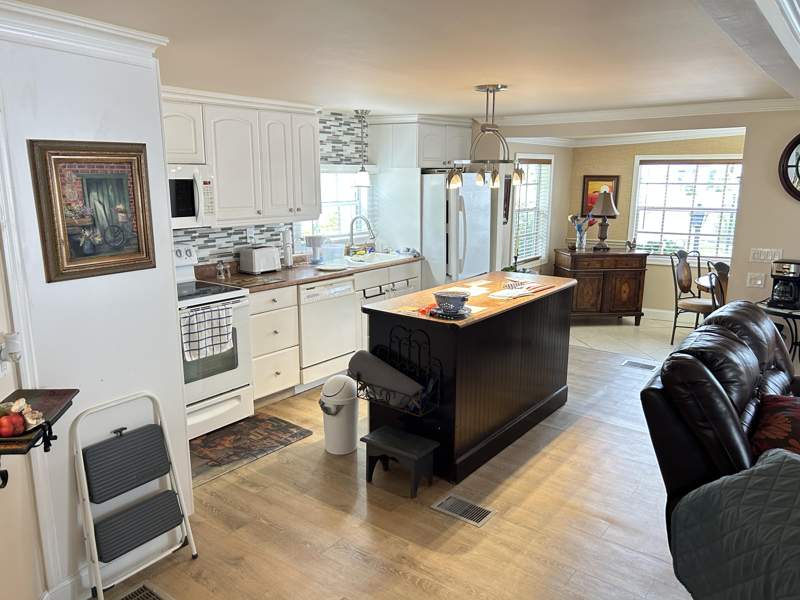 2 bedroom Mobile Home at 3348 Florida Street, Orangebrook Harbor, Hollywood — photo 3