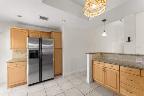 7627 Sierra Drive, Boca Raton FL - photo 14 of 37