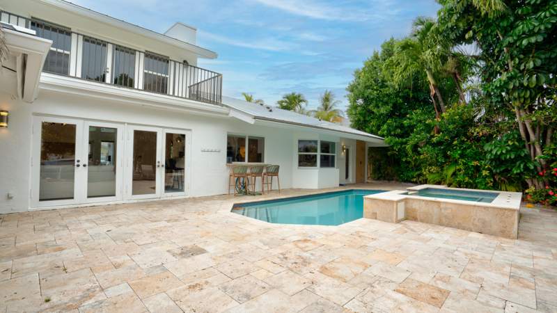 4 bedroom Single Family Residence at 1511 SE 12th Court, Cove 5th Sec, Deerfield Beach — photo 4