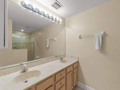 4210 Gator Trace Avenue #B, Fort Pierce FL - photo 19 of 49