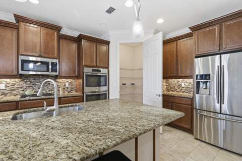 11126 SW Vitalia Court, Port St. Lucie FL - photo 17 of 67