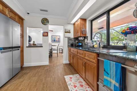 2409 SW 27th Avenue, Fort Lauderdale FL - photo 16 of 68