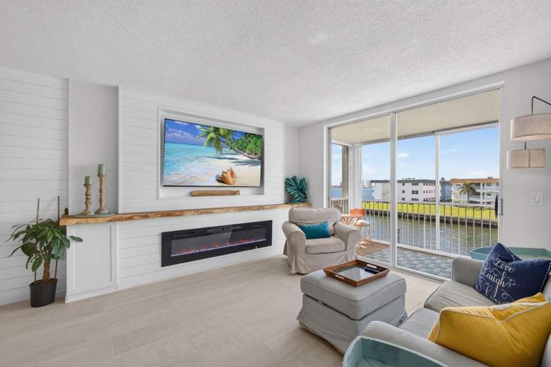 1 bedroom Condominium at 100 Paradise Harbour Boulevard #307, Paradise Harbour Condo, North Palm Beach — photo 3