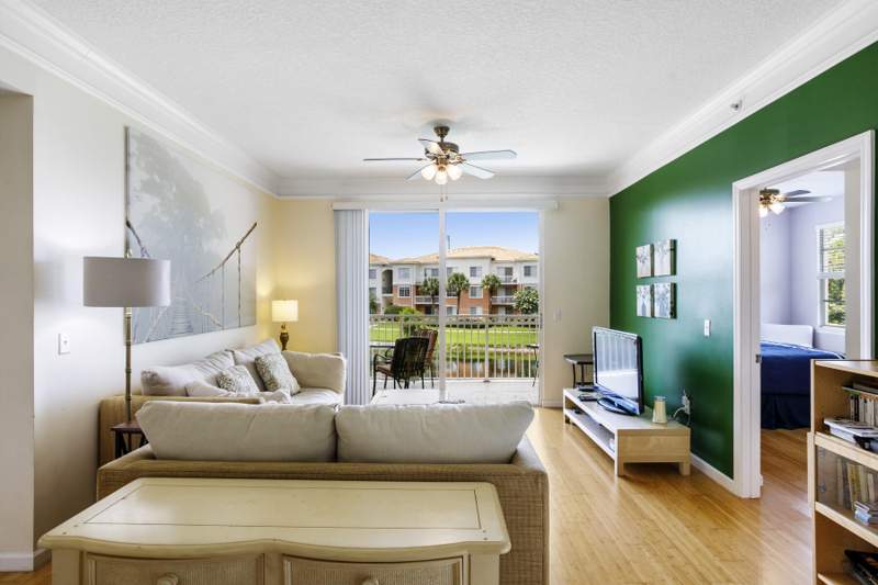 2 bedroom Condominium at 10208 Myrtlewood Circle, Fiore At The Gardens Condo, Palm Beach Gardens — photo 3