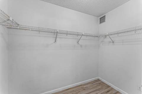 6097 Balboa Circle #202, Boca Raton FL - photo 16 of 34