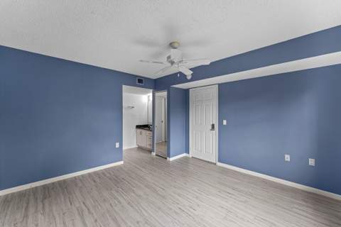6097 Balboa Circle #202, Boca Raton FL - photo 12 of 34