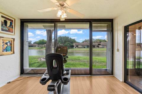 8286 Springlake Drive, Boca Raton FL - photo 24 of 43