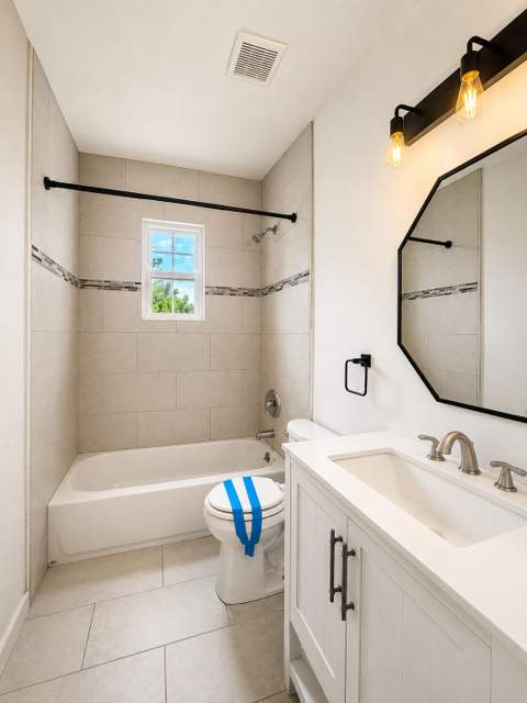 2405 N 44th Street, Fort Pierce FL - photo 8 of 10