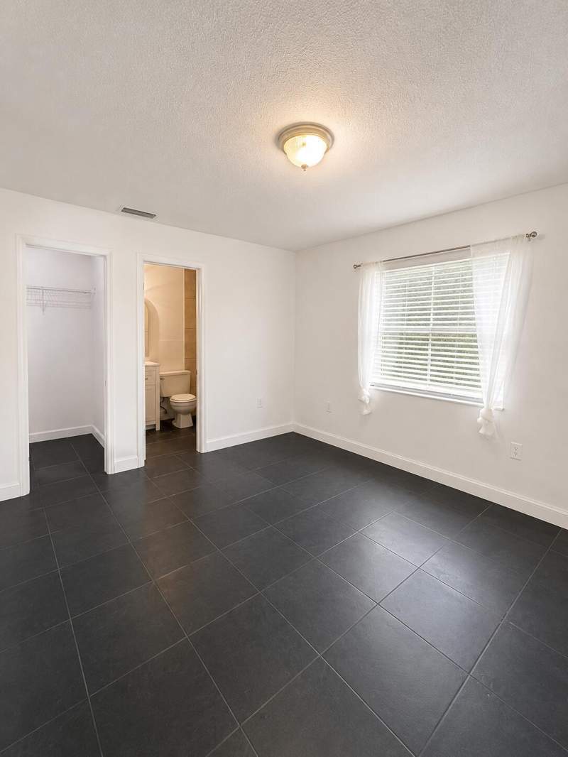 3 bedroom Single Family Residence at 2405 N 44th Street, Harmony Heights No 4, Fort Pierce — photo 5