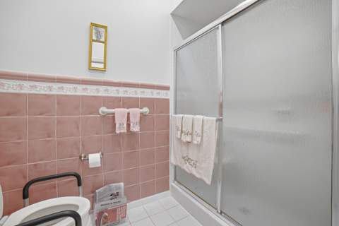 10216 Lombardy Drive, Tamarac FL - photo 22 of 46