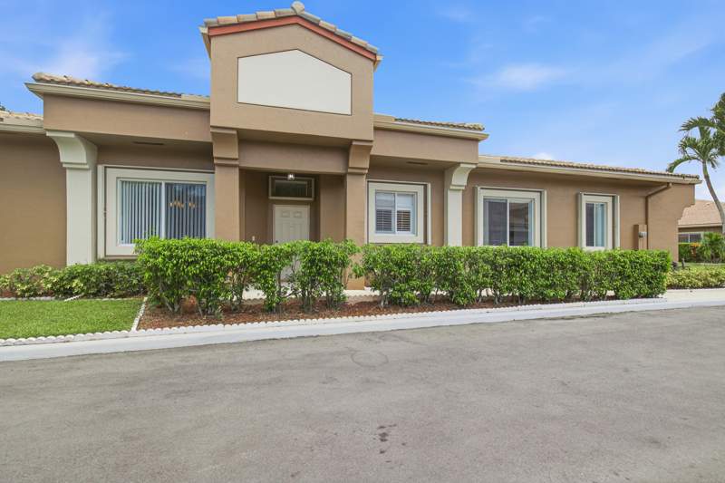 3 bedroom Villa at 10216 Lombardy Drive, Lombardy Replat, Tamarac — photo 2