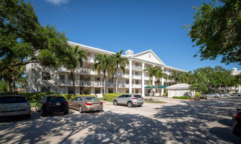 2 bedroom Condominium at 6097 Balboa Circle #202, Whitehall, Boca Raton — photo 2