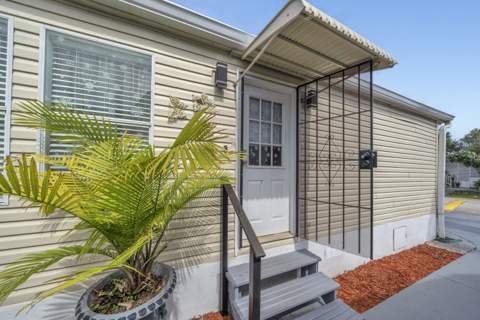 139 Plantation Boulevard, Greenacres FL - photo 11 of 78