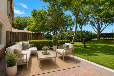 6689 Old Farm Trail, Boynton Beach FL - photo 23 of 28