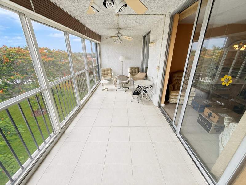 2 bedroom Condominium at 14701 Cumberland Drive #Ph 4060, Villages Of Oriole Deauville Condo, Delray Beach — photo 3