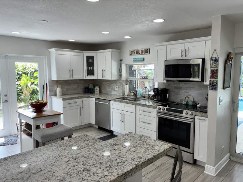 3 bedroom Single Family Residence at 3181 NW 66th Street, Palm-Aire Village W 2nd Sec, Fort Lauderdale — photo 2