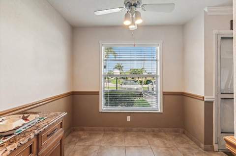 1051 Orange Terrace #103, Delray Beach FL - photo 16 of 65