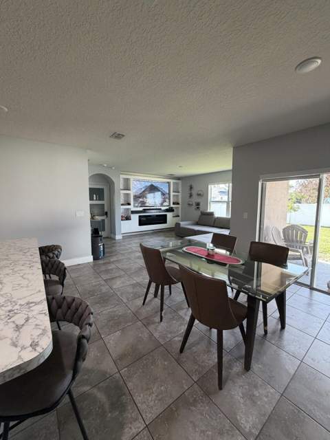 103 SW Oakridge Drive, Port St. Lucie FL - photo 21 of 43