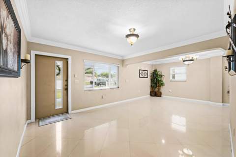 480 Alabama Avenue, Fort Lauderdale FL - photo 8 of 26