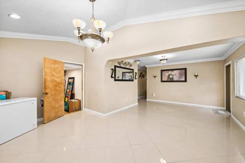 480 Alabama Avenue, Fort Lauderdale FL - photo 9 of 26