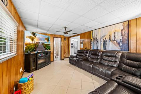 480 Alabama Avenue, Fort Lauderdale FL - photo 16 of 26
