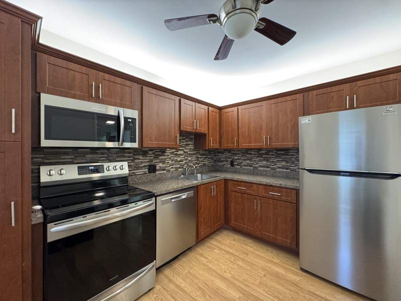 1 bedroom Condominium at 2650 S Course Drive #407, No 16 Palm-Aire Country Club, Pompano Beach — photo 2
